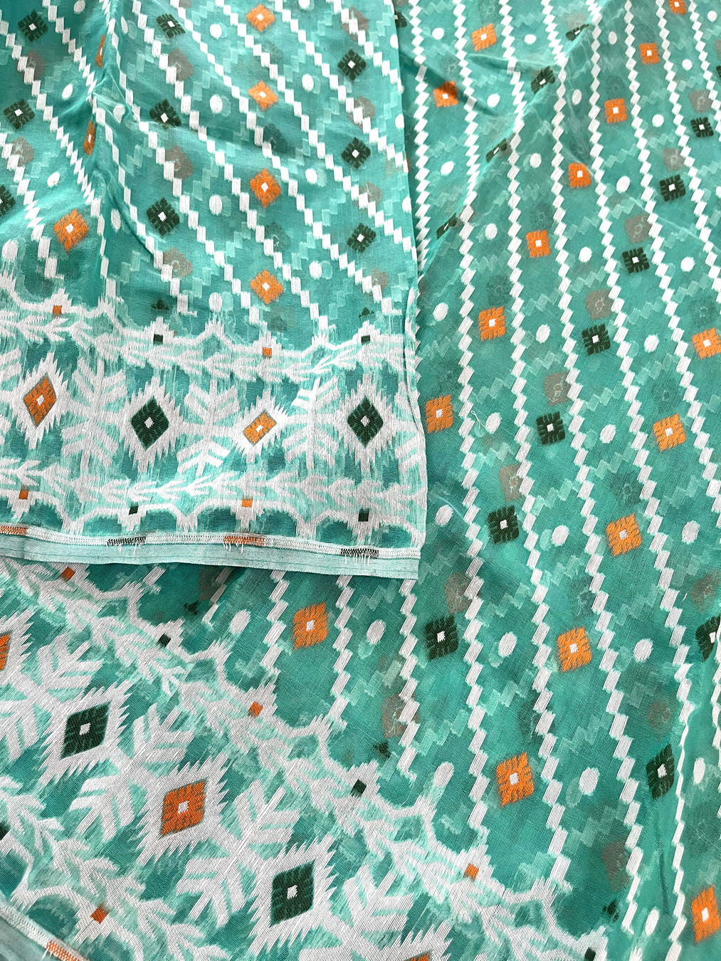 Jamdani sari with all over work and exquisite Pallu
