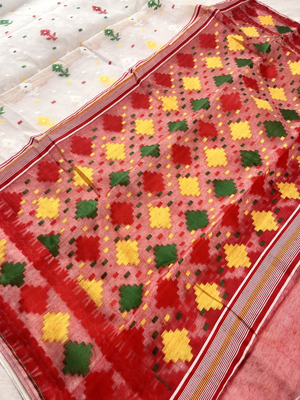 Jamdani sari with all over work and exquisite Pallu
