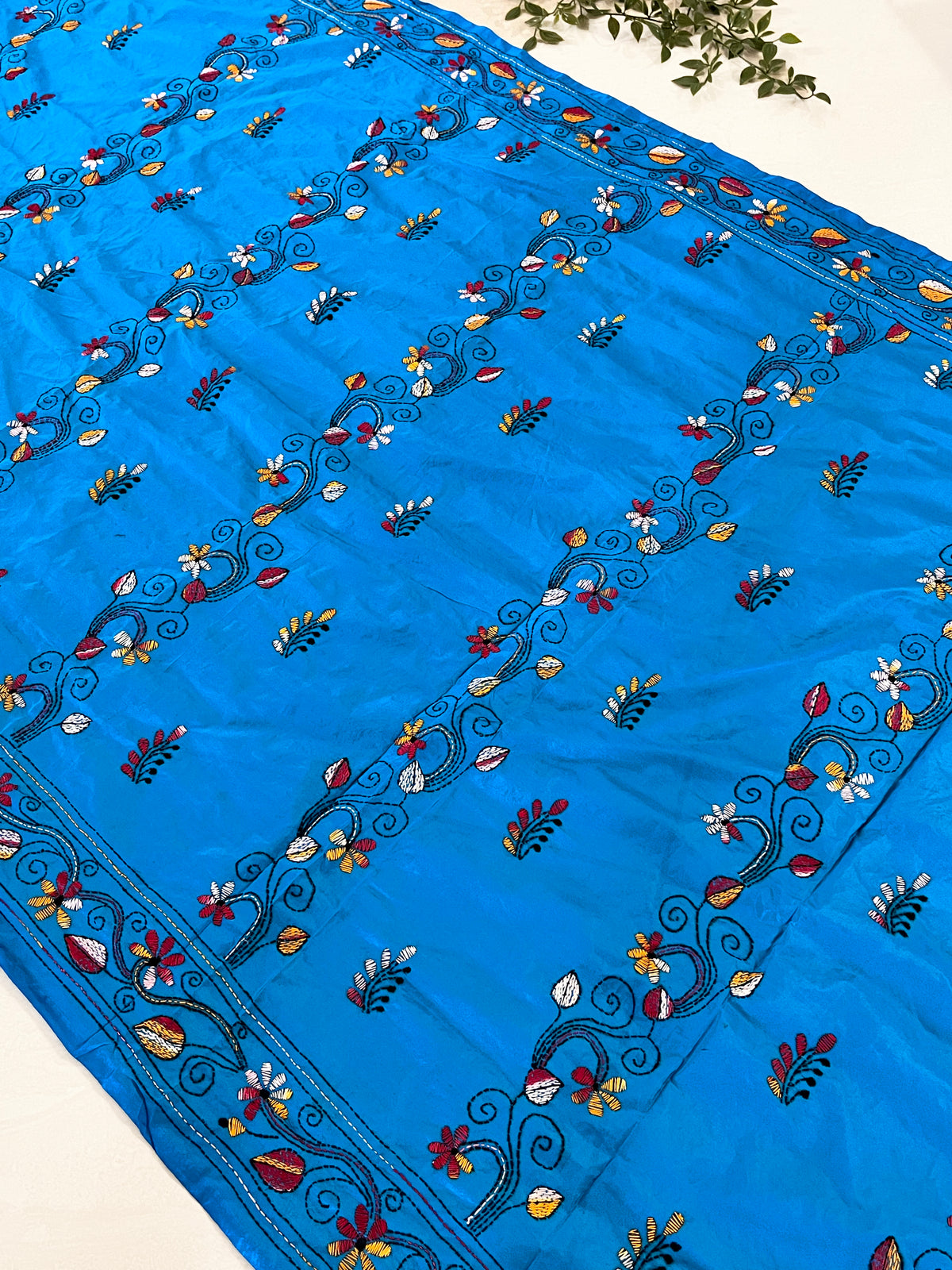 Shantiniketan Hand Embroidery Kantha Stitch Saree - Blue