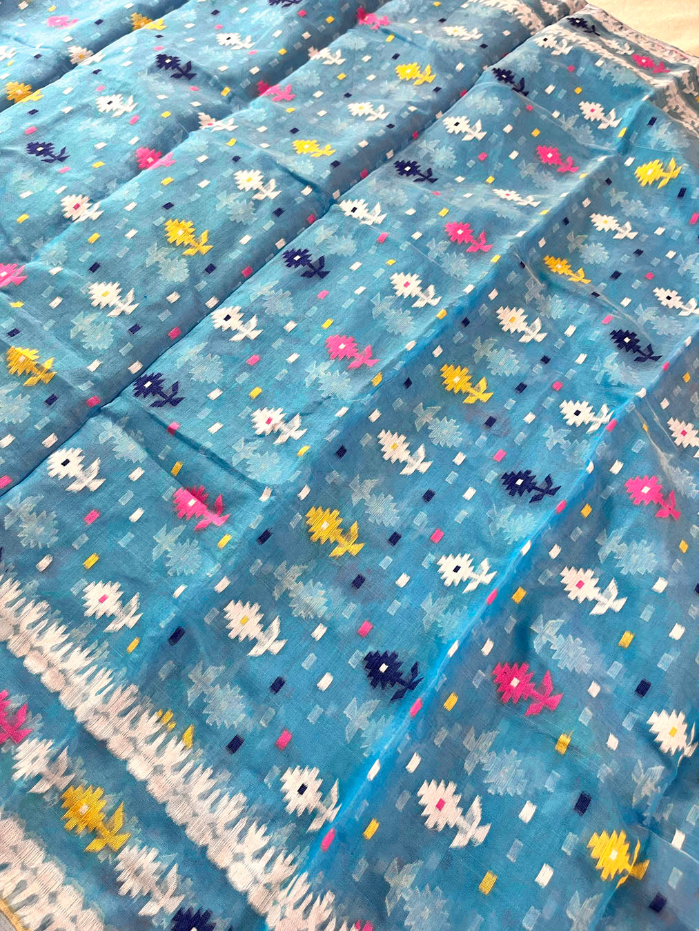 Jamdani sari with all over work and exquisite Pallu