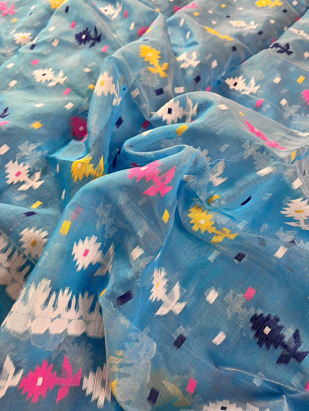 Jamdani sari with all over work and exquisite Pallu