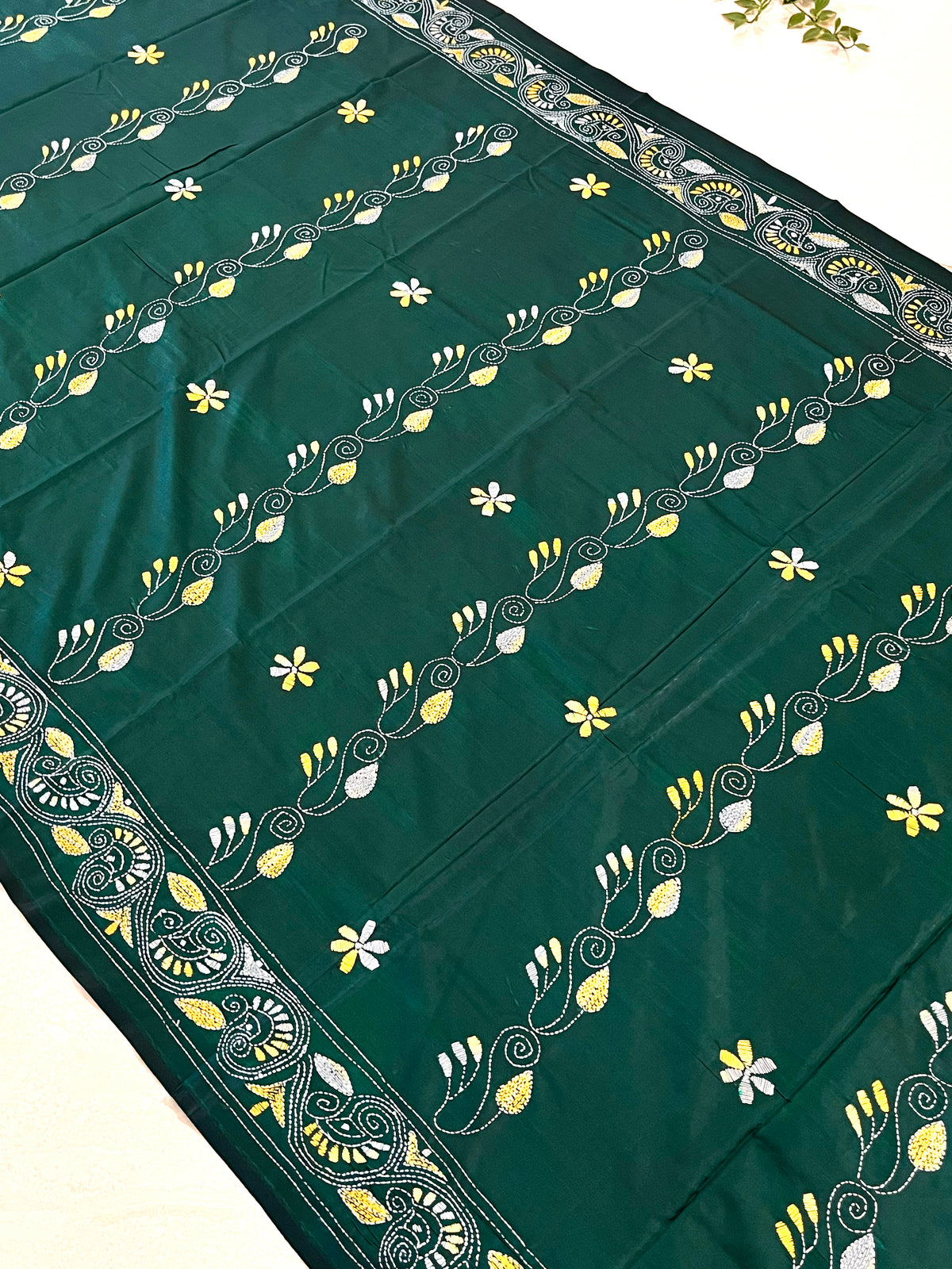 Shantiniketan Hand Embroidery Kantha Stitch Saree - Green