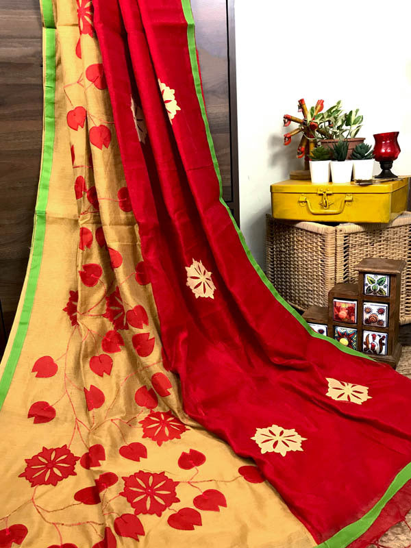 Cotton Saree With Floral Appliqué Work