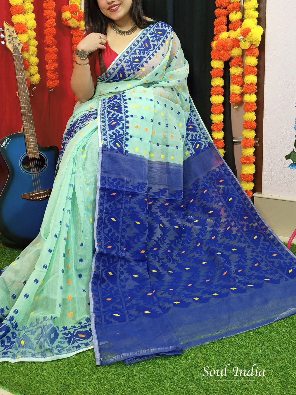 Jamdani sari with all over work and exquisite Pallu