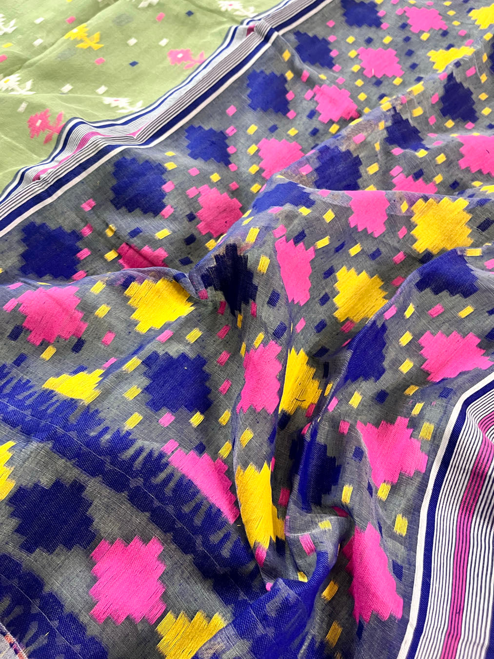 Jamdani sari with all over work and exquisite Pallu