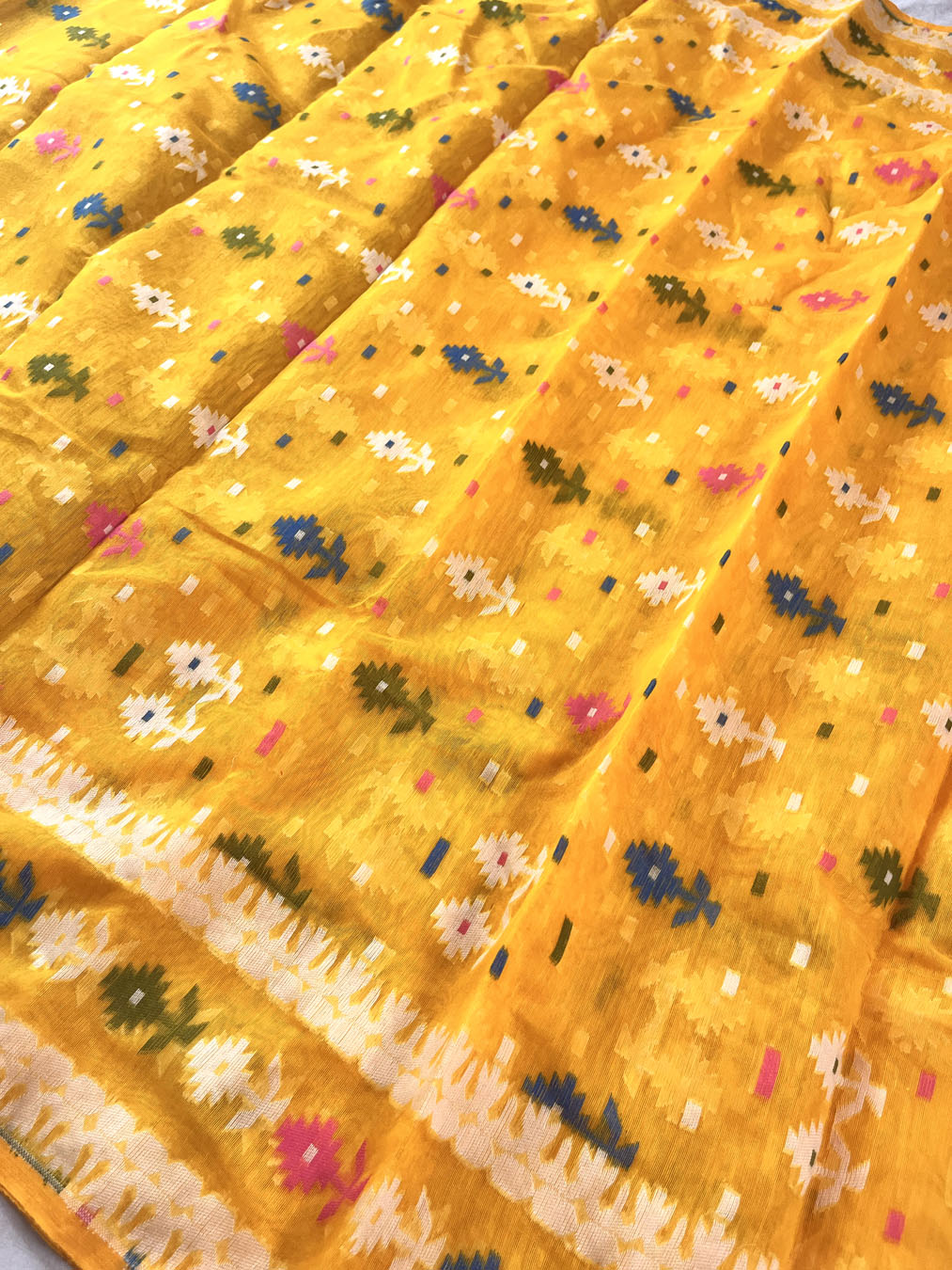 Jamdani sari with all over work and exquisite Pallu
