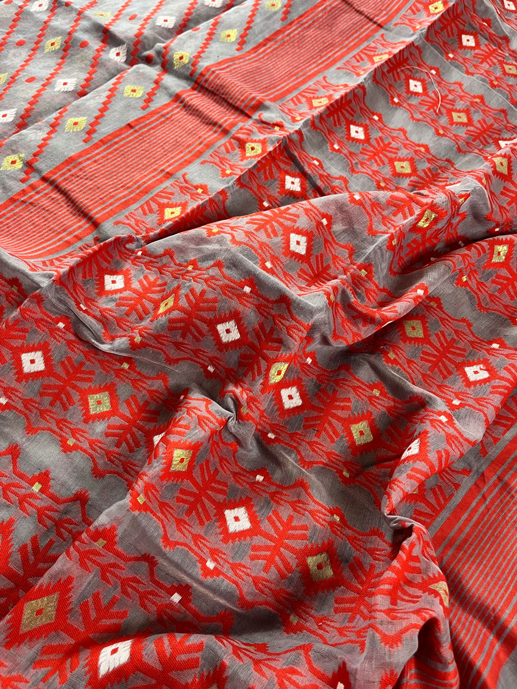 Jamdani sari with all over work and exquisite Pallu