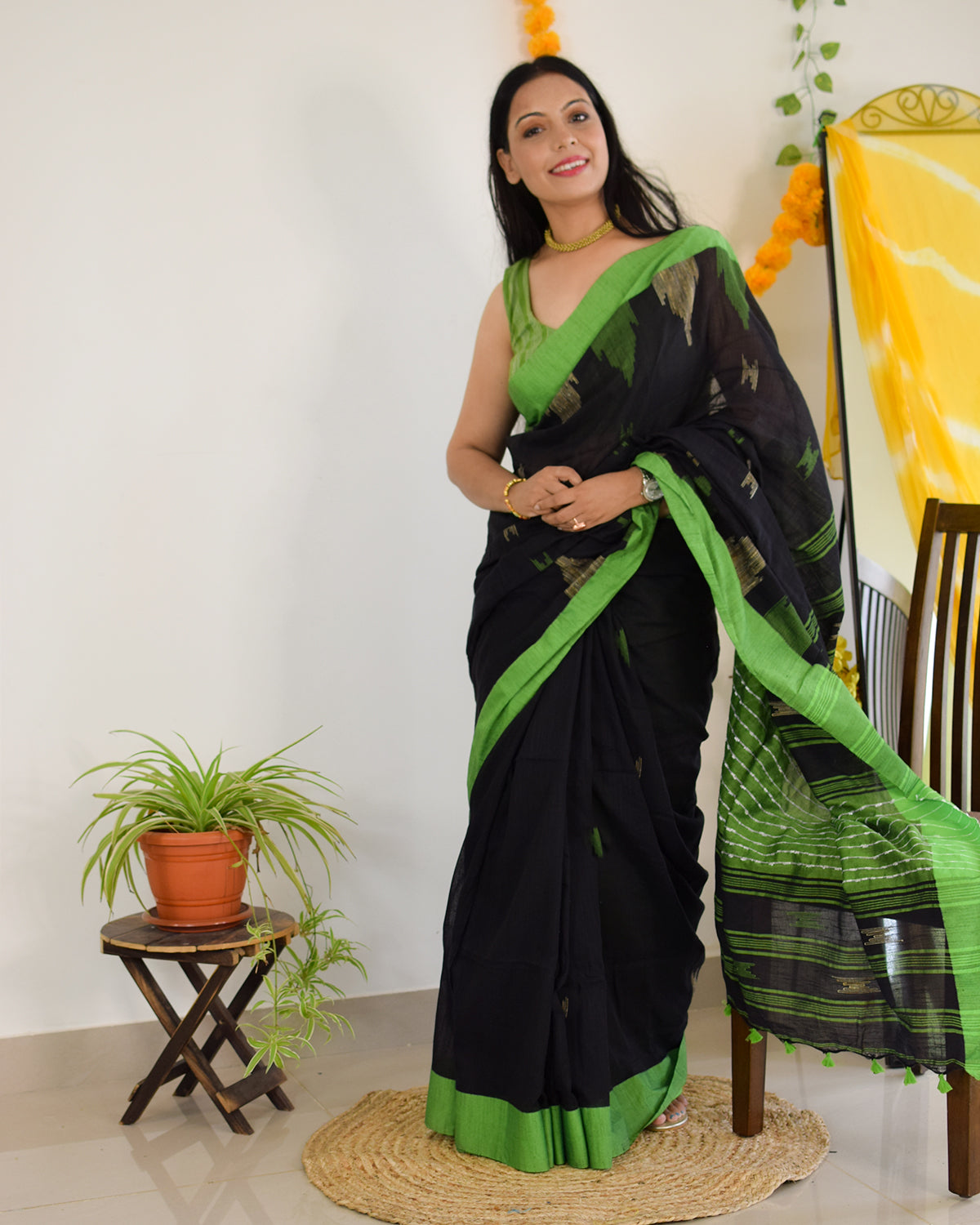 Handloom Khadi Cotton Saree With Woven Design - Black