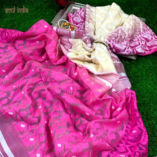 Jamdani sari with all over self work and exquisite Pallu