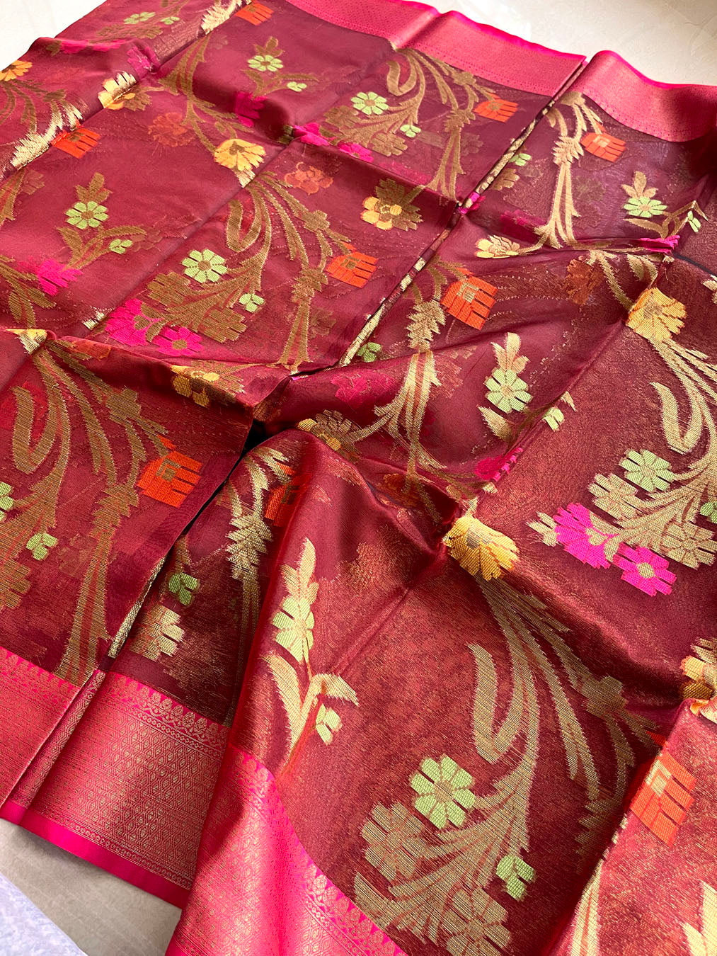 Kora Silk Banarasi Saree With All over Woven Design - Maroon