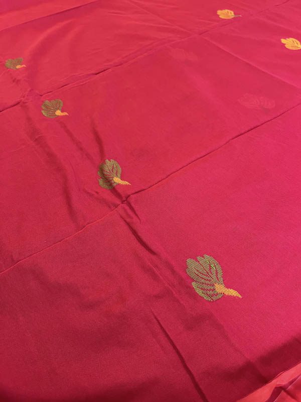 Tropicanaa - Hand-spun Handloom Cotton Saree - Red