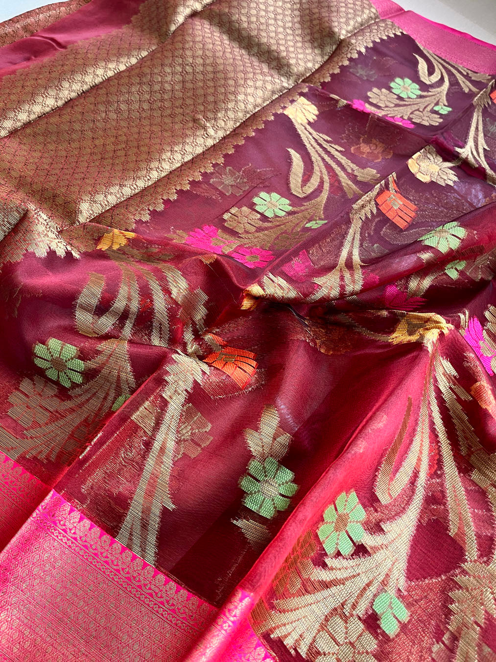 Kora Silk Banarasi Saree With All over Woven Design - Maroon