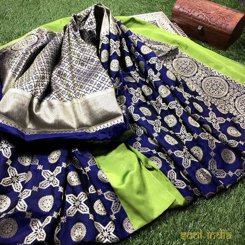 Banarasi saree with Woven Zari work Designer Pallu