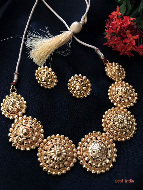 Gold Plated Traditional Choker Set With Earrings