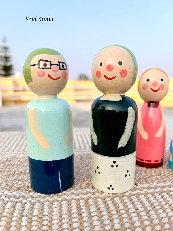 Handcrafted GI TAGGED Channapatna Wooden Family Set