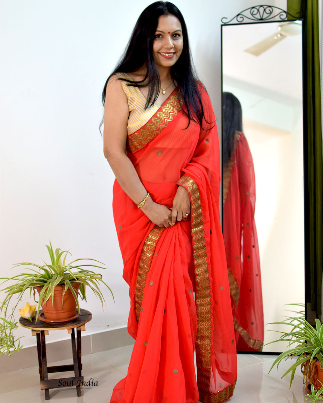 Red Georgette Saree With Zari  Border & Heavy Zari Blouse Fabric