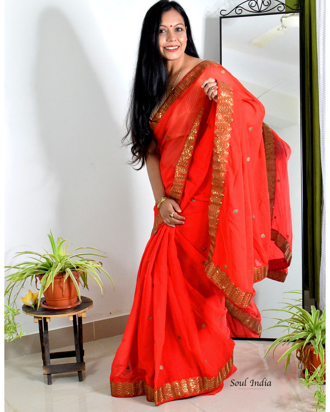 Red Georgette Saree With Zari  Border & Heavy Zari Blouse Fabric