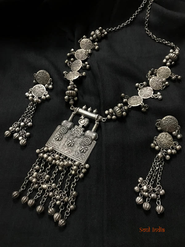 Oxidised Silver Polished Temple Jewellery Necklace Set