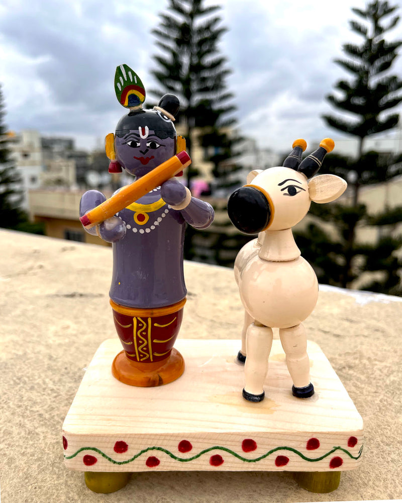 Handcrafted GI TAGGED Etikoppaka Krishna With Cow