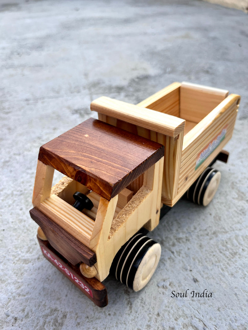 Handcrafted GI TAGGED Channapatna Wooden Truck