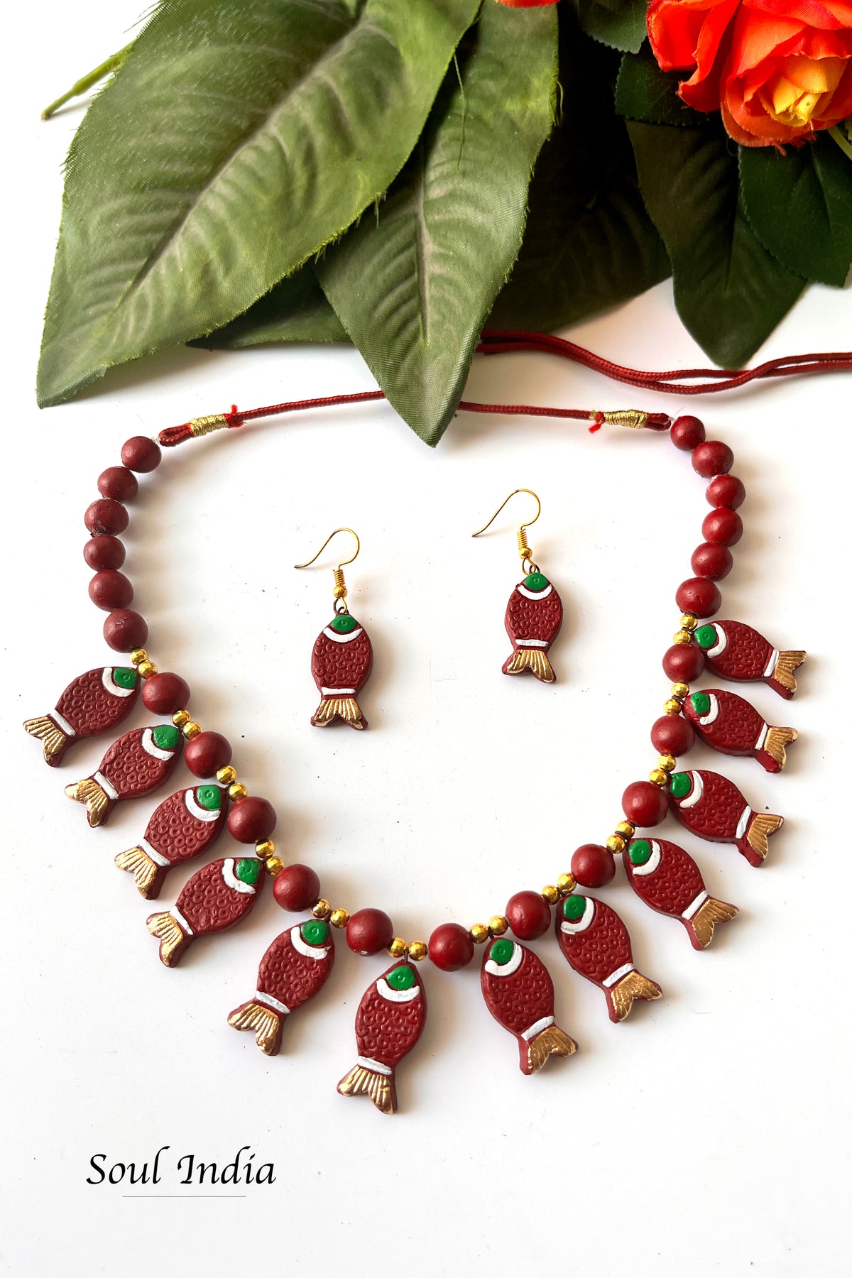 HandmadeTerracotta Necklace Set With Earrings-Red