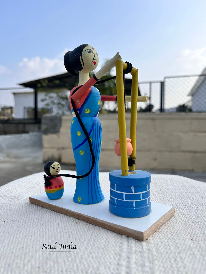 Handcrafted GI TAGGED Channapatna Wooden Mother & Child