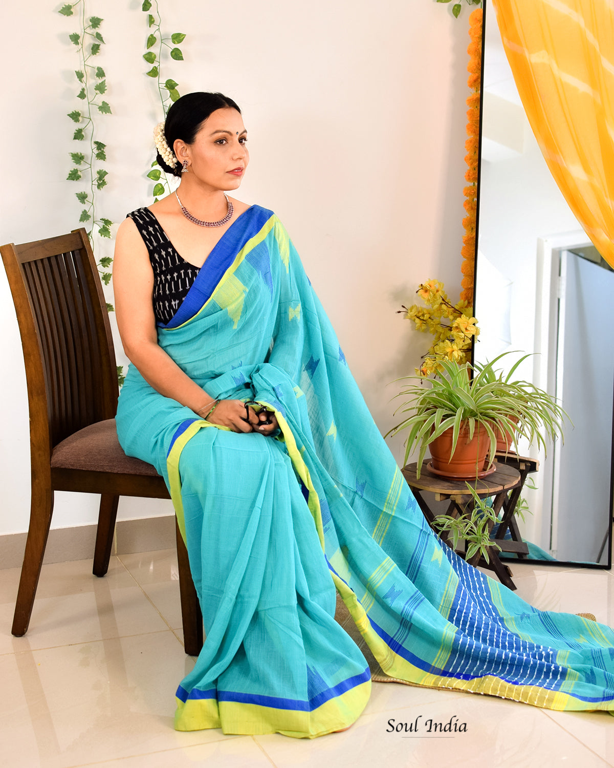 Handloom Khadi Cotton Saree With Woven Design - Green