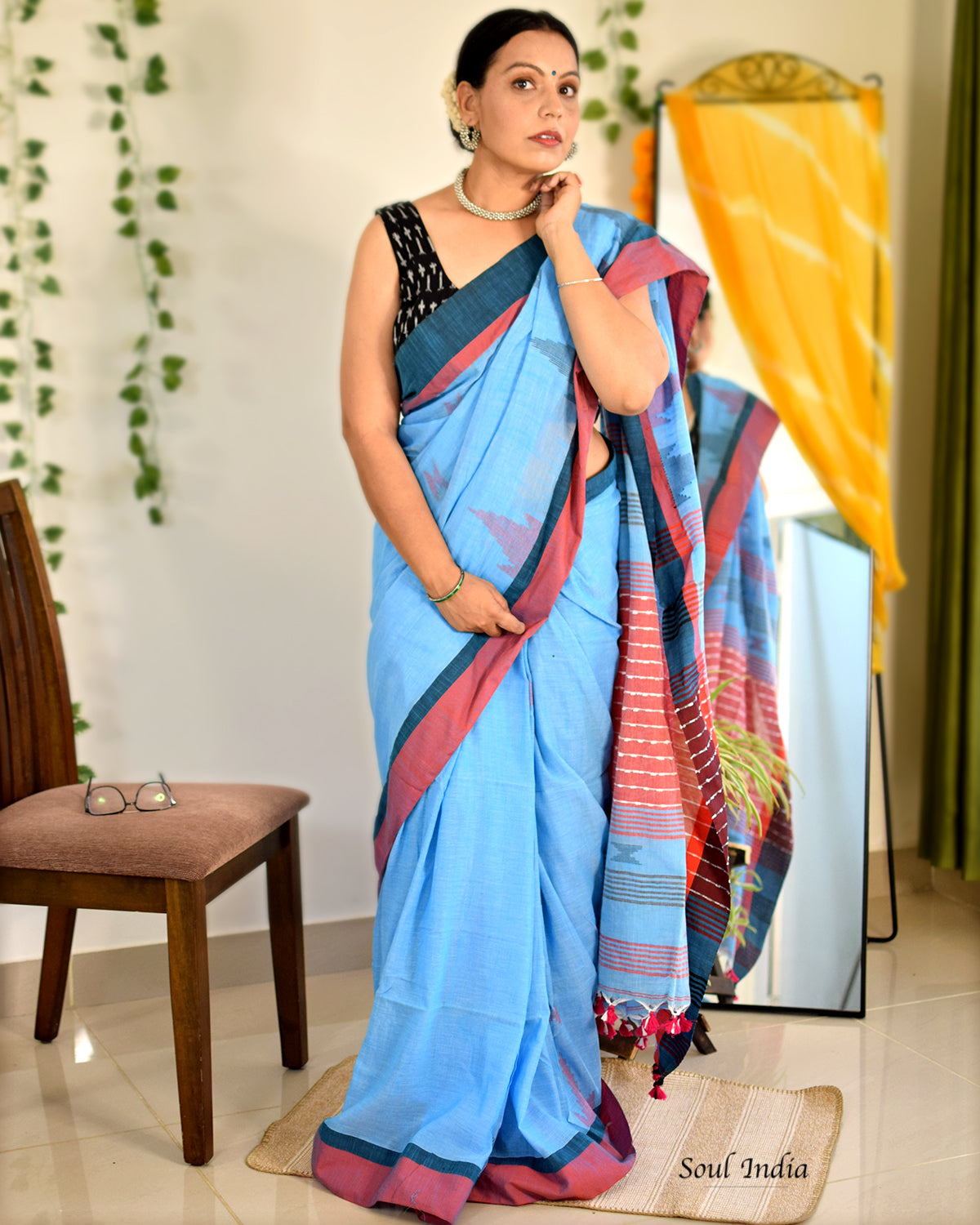 Handloom Khadi Cotton Saree With Woven Design - Blue