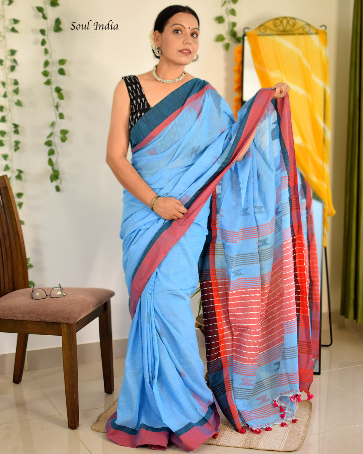 Handloom Khadi Cotton Saree With Woven Design - Blue