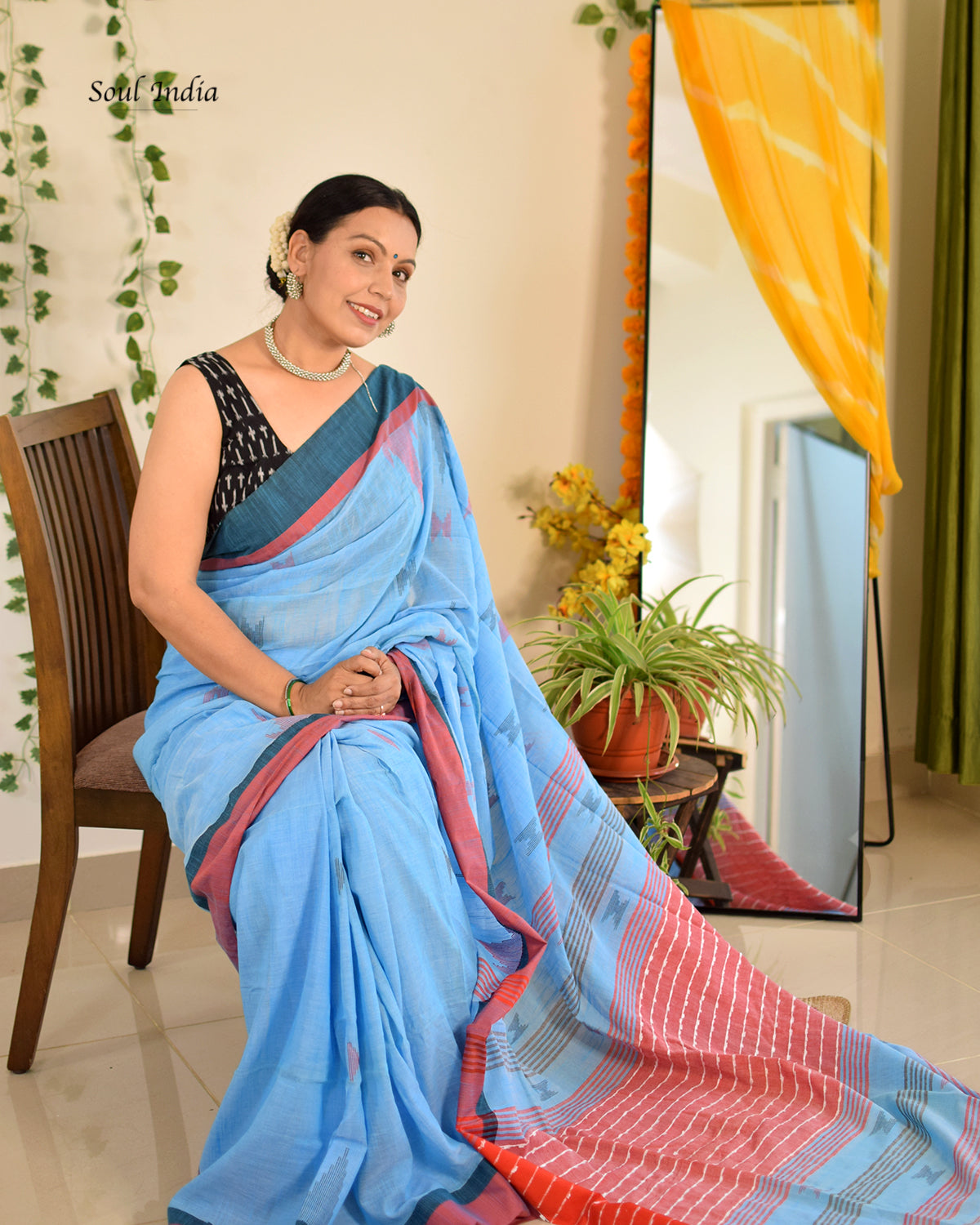 Handloom Khadi Cotton Saree With Woven Design - Blue